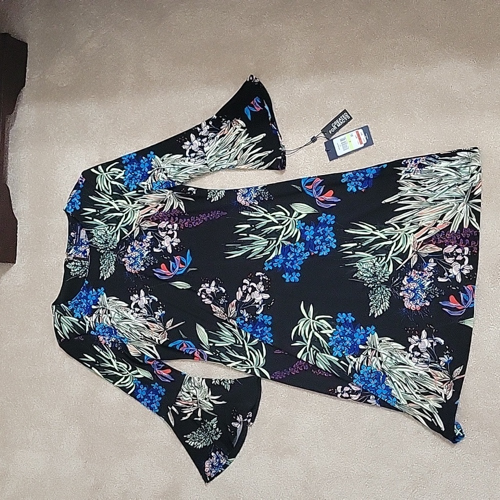 Printed 3/4 sleeve dress